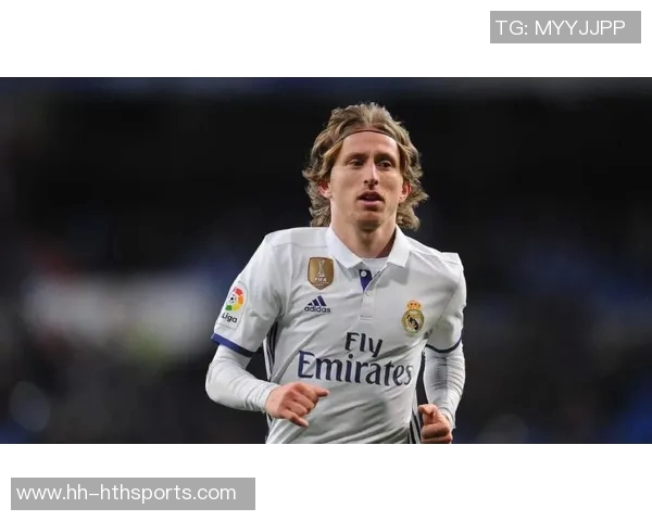 安布罗西尼赞莫德里奇正能量如马尔蒂尼般激励队友